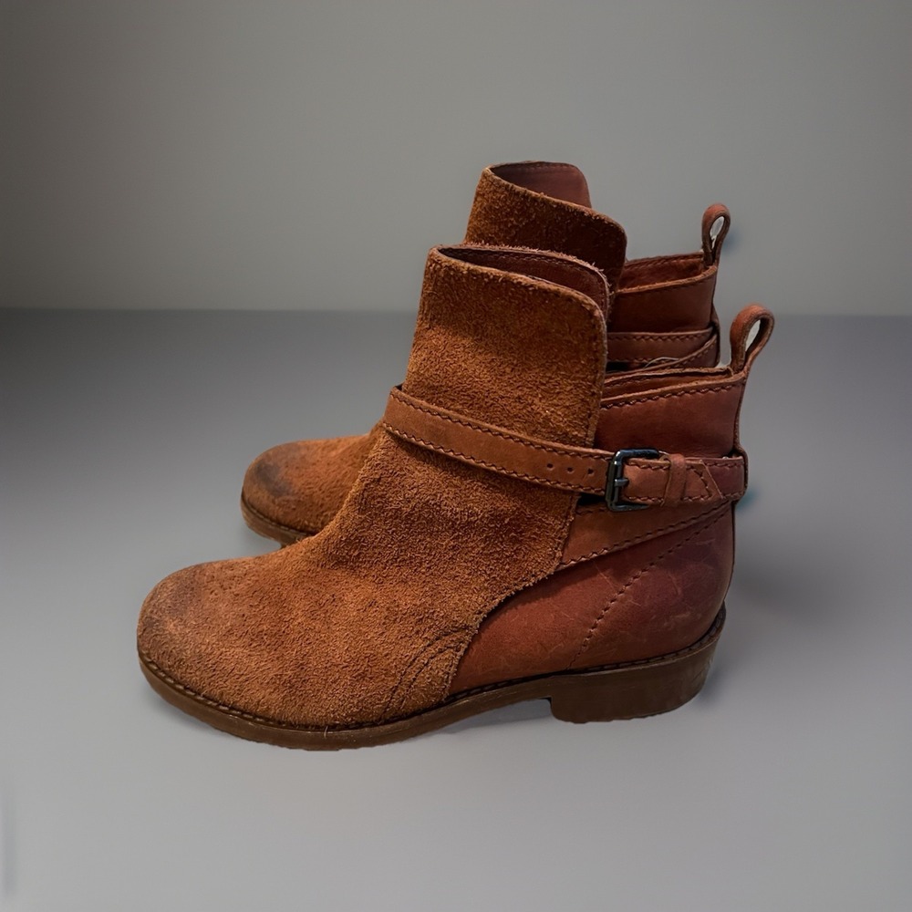Acne Studios Leather  Ankle Boots Julian Sz 39,‎ 9 US